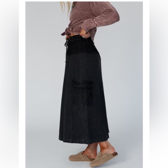 THE SŌLEIL SKIRT NWT Boutique - Picture 5 of 8